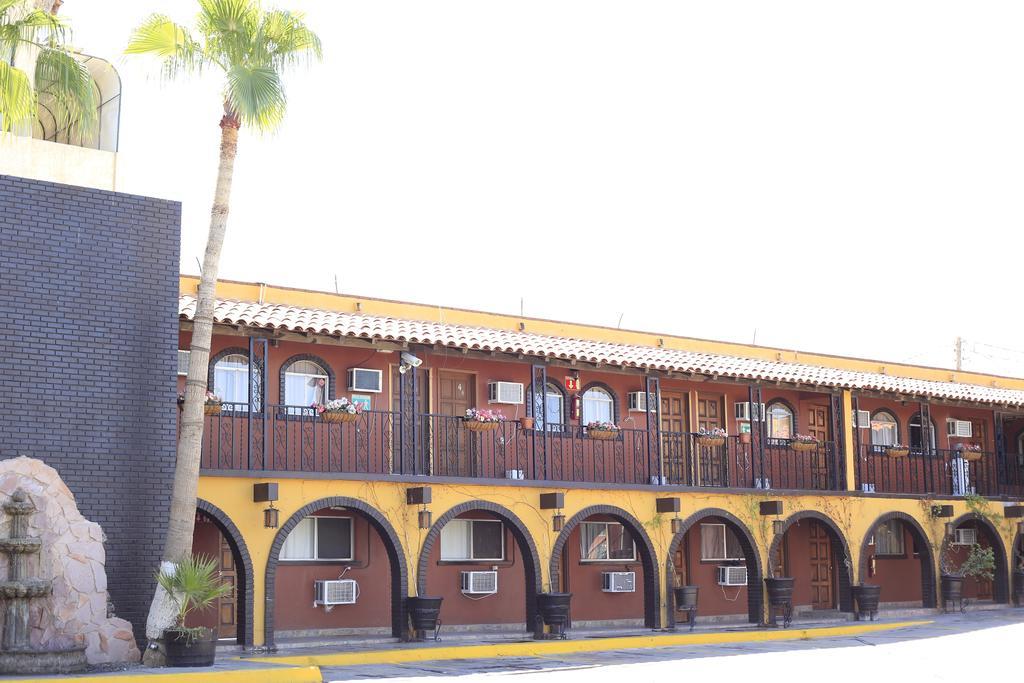 Hotel Hacienda Del Indio Mexicali Exterior foto
